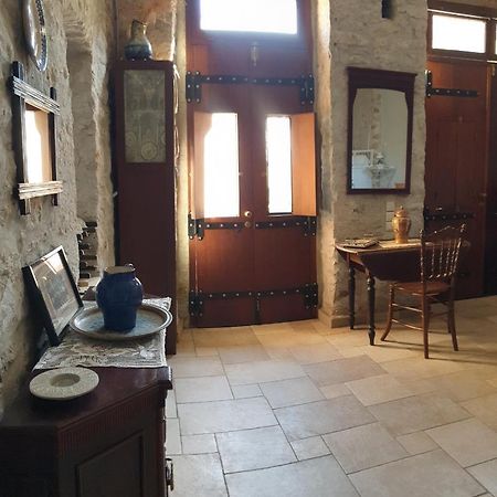 Traditional Seafront Apartment Сими Экстерьер фото