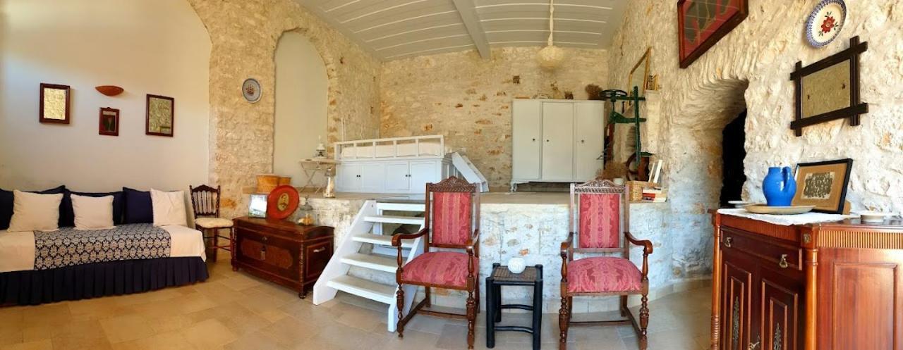 Traditional Seafront Apartment Сими Экстерьер фото